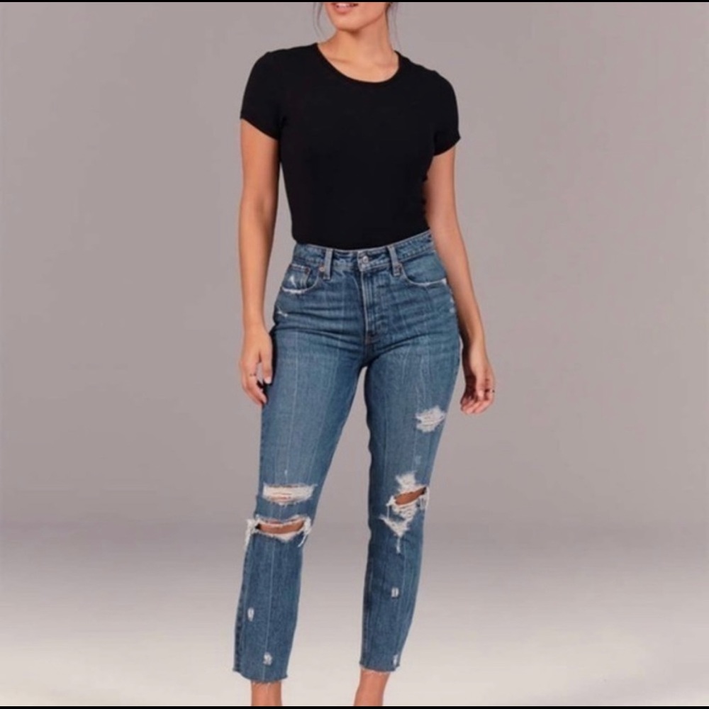 BRAND NEW ABERCROMBIE & FITCH CURVE LOVE JEANS